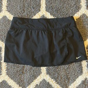 Nike MINI golf skort